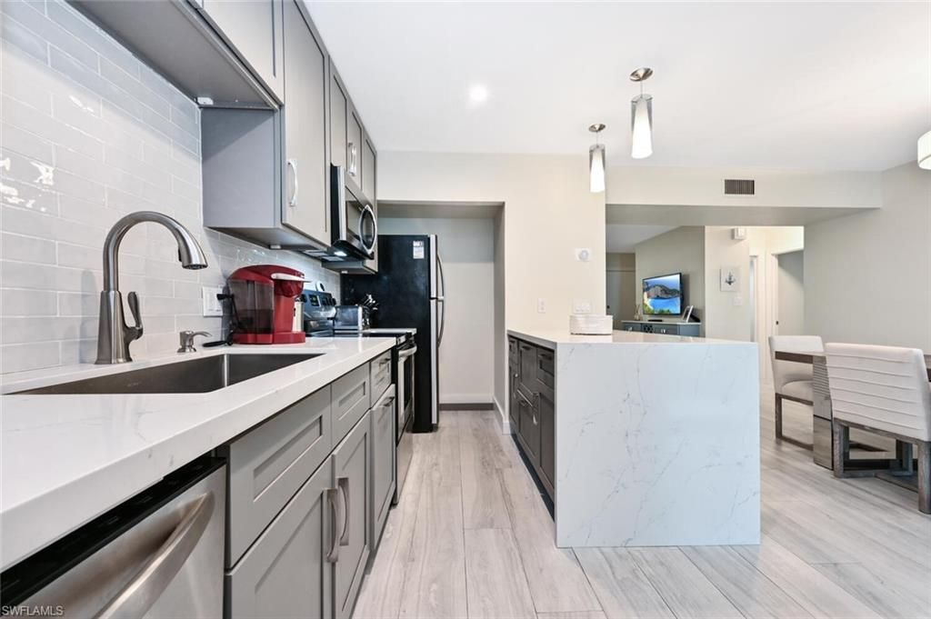 788 Park Shore Dr , Unit G17, Naples, FL 34103 Photo