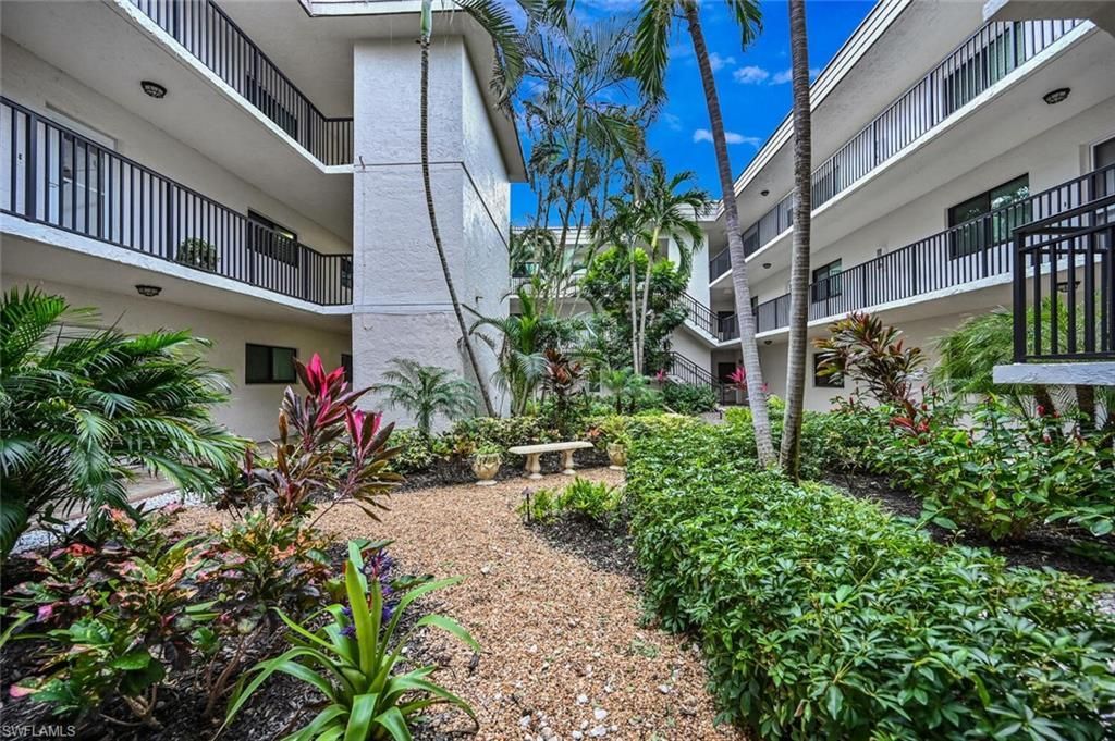 788 Park Shore Dr , Unit G17, Naples, FL 34103 Photo