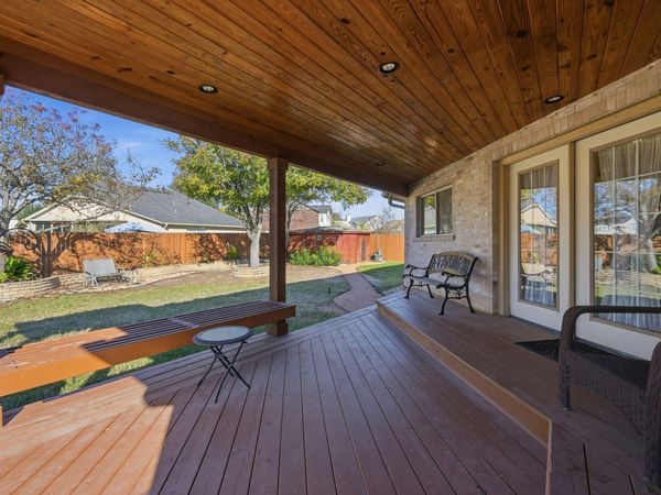 903 E Olympic DR, Pflugerville, TX 78660