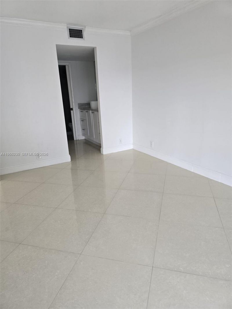 1901 Brickell Ave, Unit B1107, Miami, FL 33129 Photo