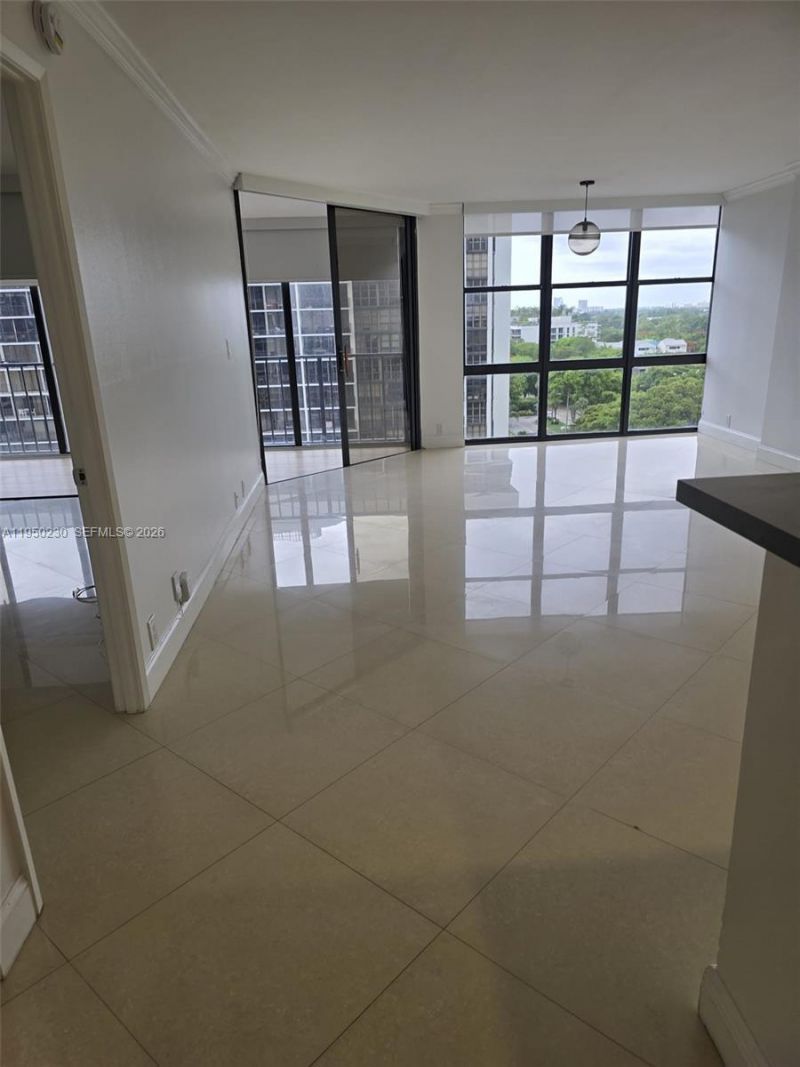 1901 Brickell Ave, Unit B1107, Miami, FL 33129 Photo