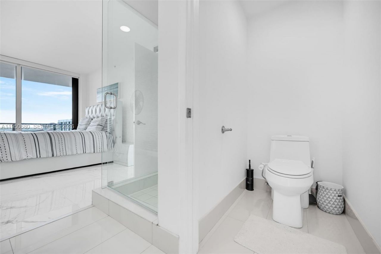 460 NE 28th St, Unit 608, Miami, FL 33137 Photo