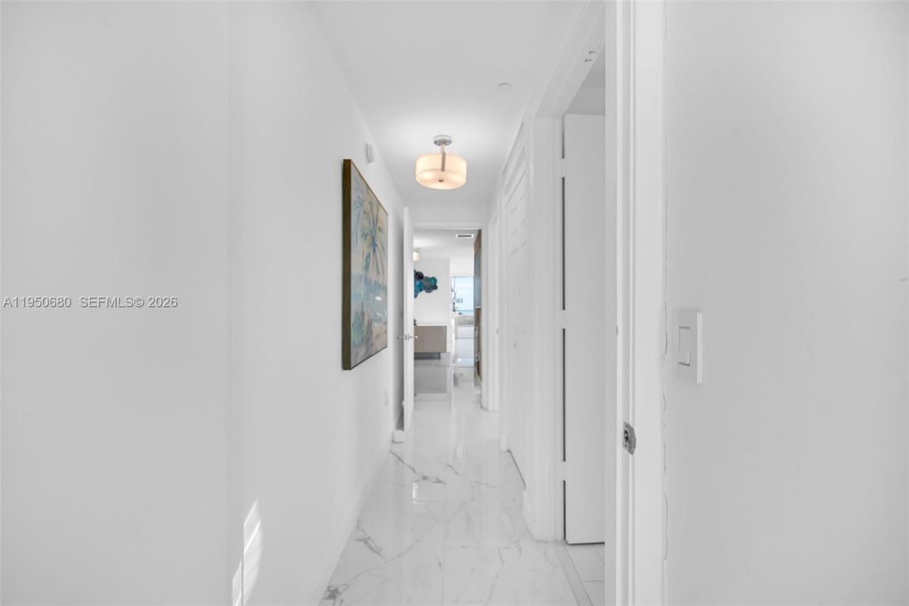 460 NE 28th St, Unit 608, Miami, FL 33137 Photo