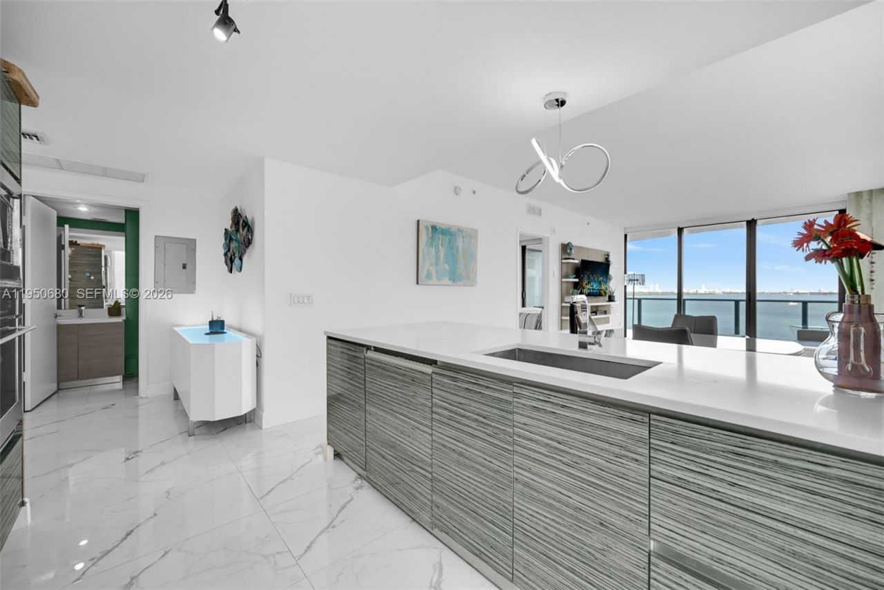 460 NE 28th St, Unit 608, Miami, FL 33137 Photo