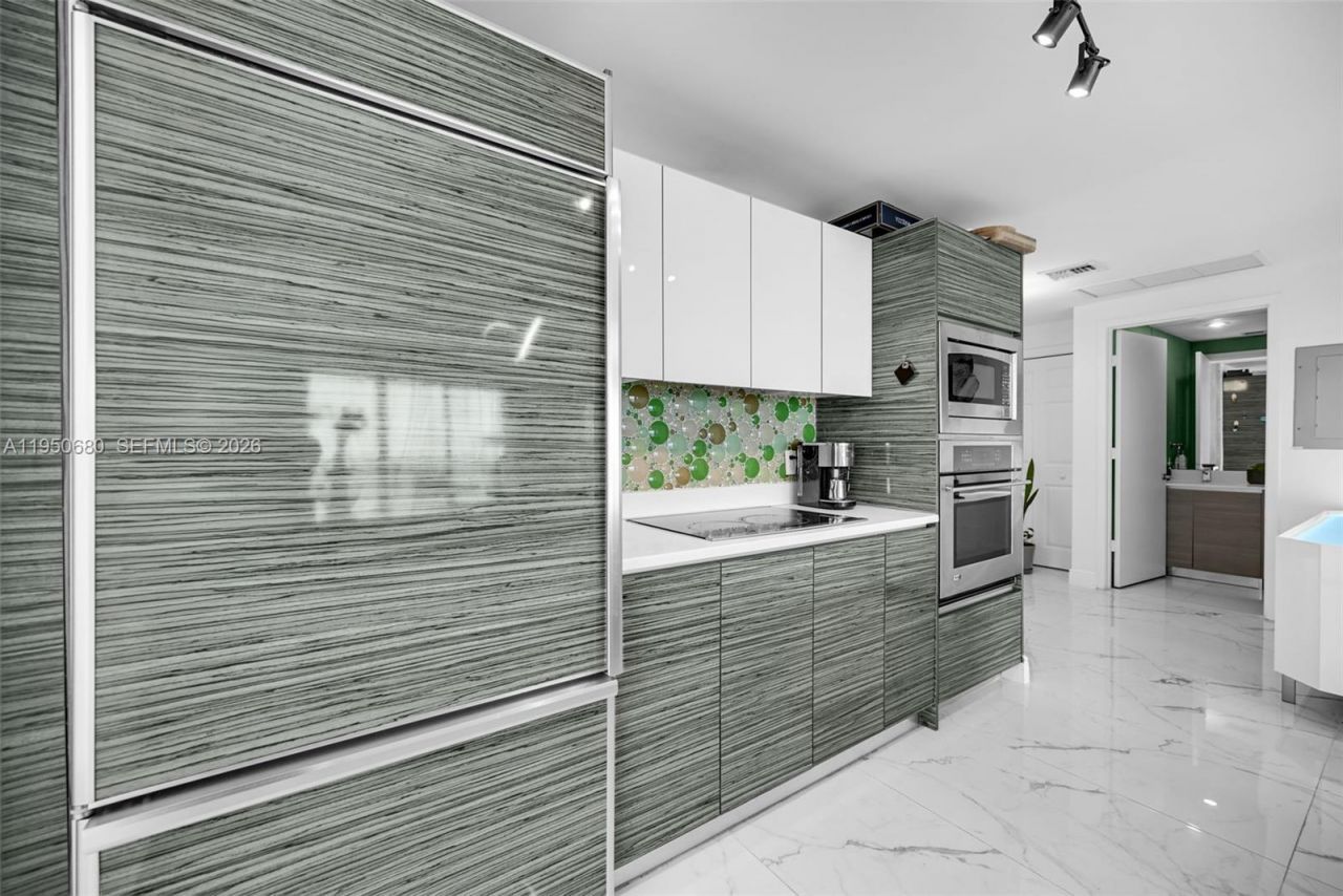 460 NE 28th St, Unit 608, Miami, FL 33137 Photo