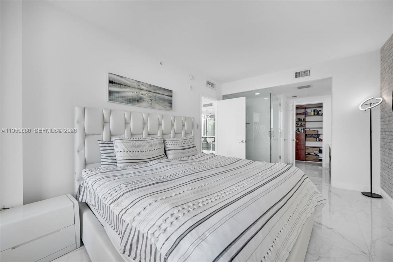 460 NE 28th St, Unit 608, Miami, FL 33137 Photo