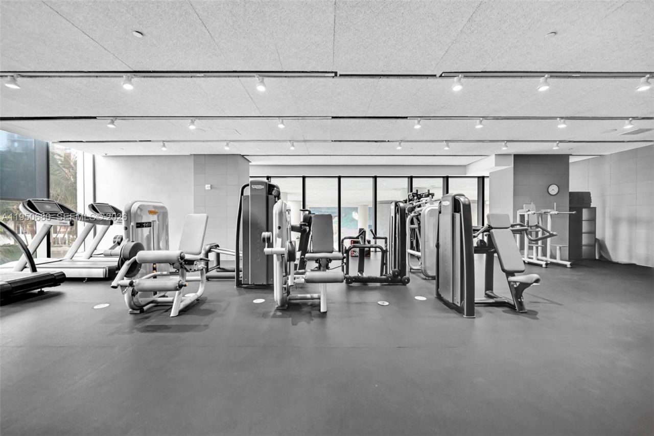 460 NE 28th St, Unit 608, Miami, FL 33137 Photo