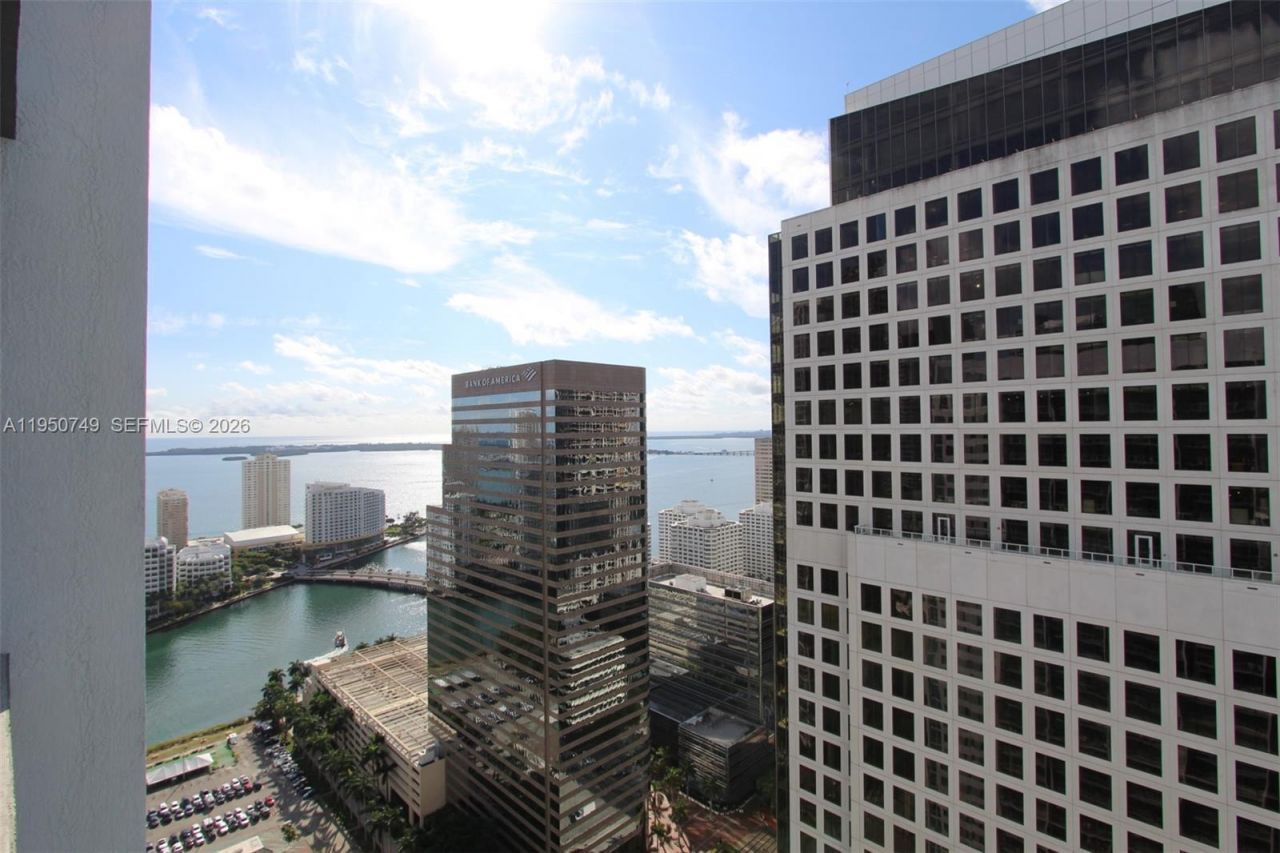 500 Brickell Ave, Unit 4110, Miami, FL 33131 Photo