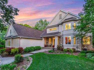 11673 Irish Avenue N, Grant, MN 55082