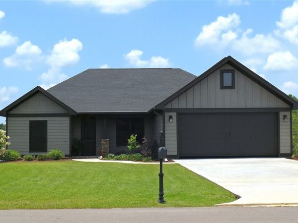 6 Cargill Lane, Bella Vista, AR 72715