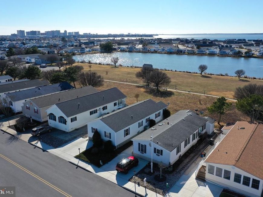 817 Gulf Stream Drive, Ocean City, MD 21842 Main Photo