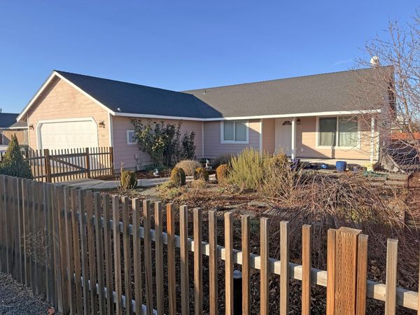 514 Scenic Loop, Culver, OR 97734