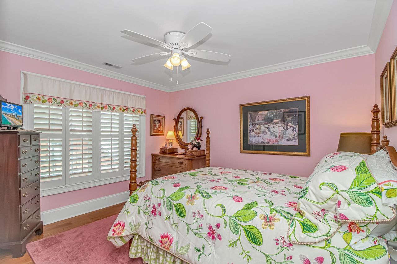 309 N Myrtle Dr. Photo 23