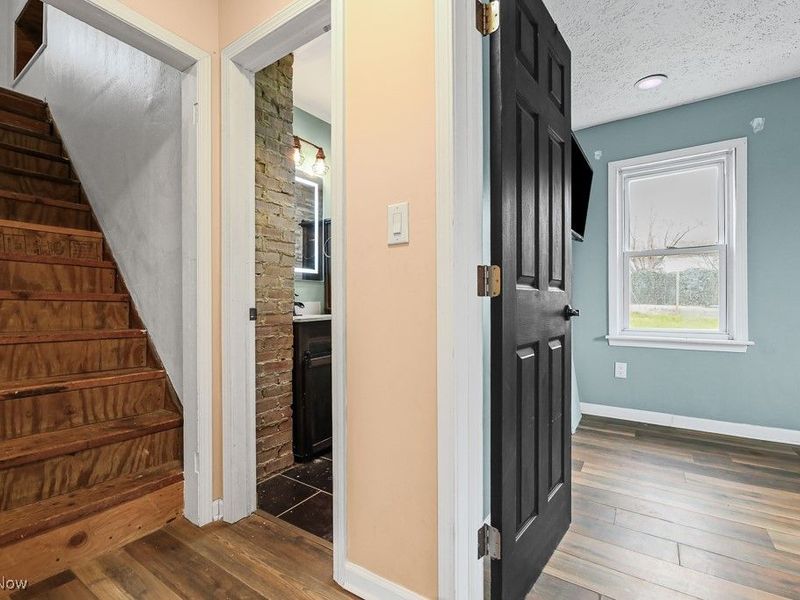 1865 9th Street SW, Akron, OH 44314 Photo 11