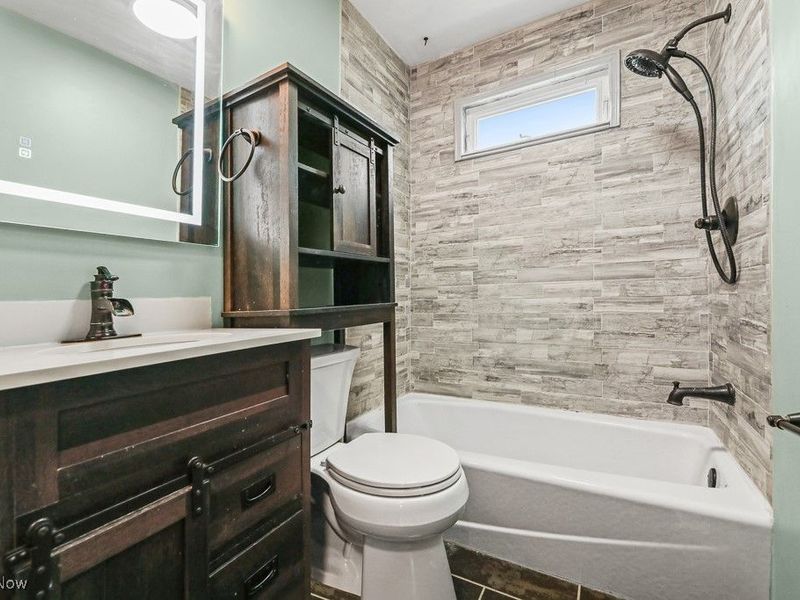 1865 9th Street SW, Akron, OH 44314 Photo 14