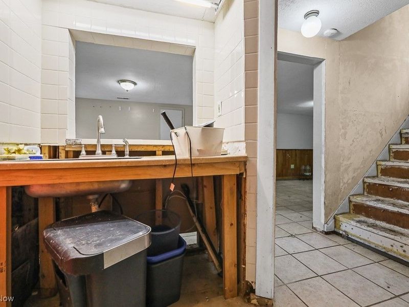 1865 9th Street SW, Akron, OH 44314 Photo 19