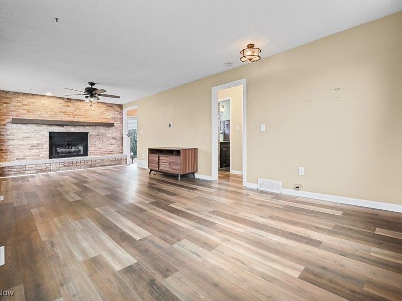 1865 9th Street SW, Akron, OH 44314 Photo 4