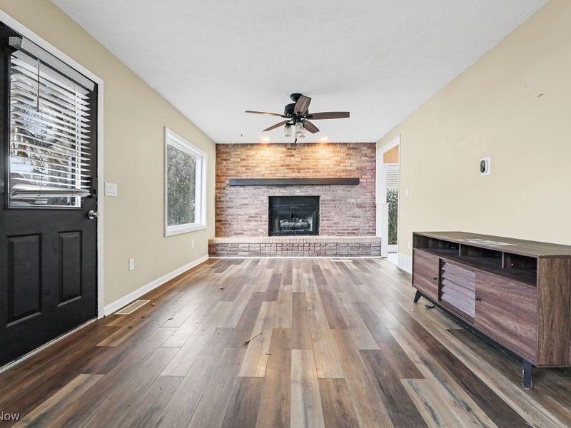 1865 9th Street SW, Akron, OH 44314 Photo 5