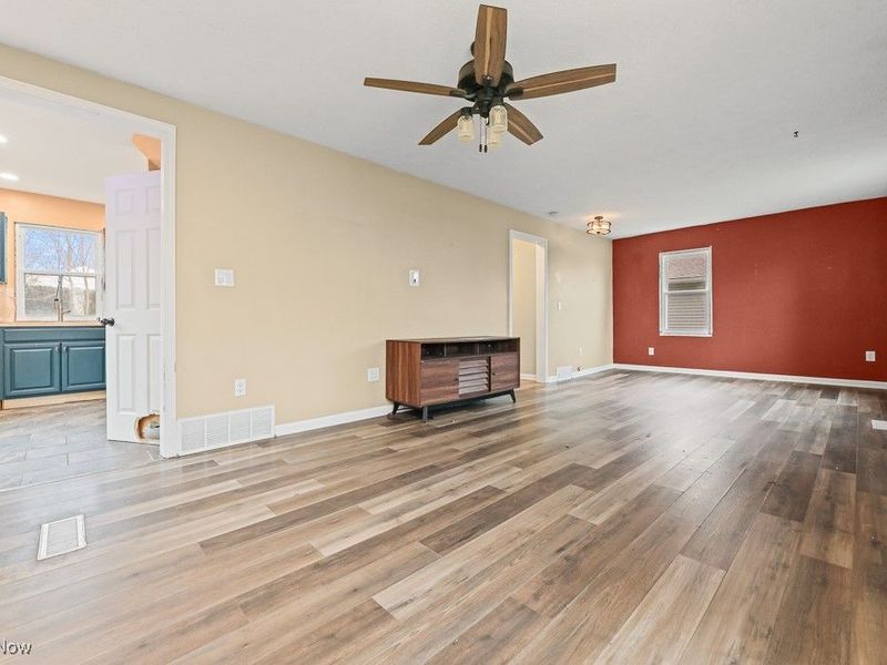 1865 9th Street SW, Akron, OH 44314 Photo 7