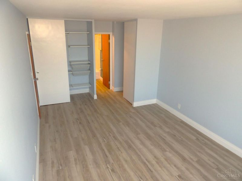 810 Matson Place, Unit 703, Cincinnati, OH 45204 Photo 23