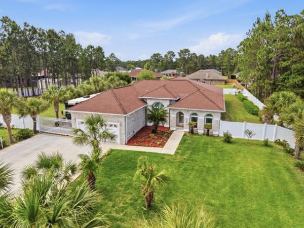 7456 Woodmont Road, Navarre, FL 32566