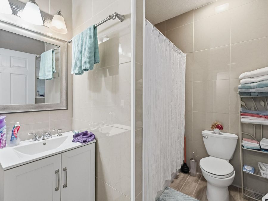 Property Image 77
