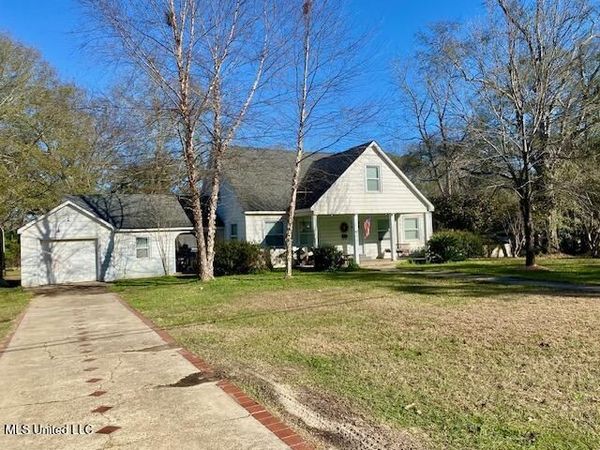 1018 Park Street, McComb, MS 39648