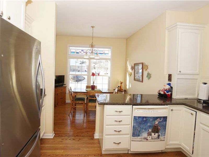 519 Cheswyck Court, Akron, OH 44321 Photo 8