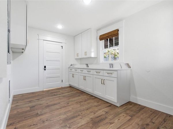 5508 N BRANCH AVENUE, TAMPA, FL 33604