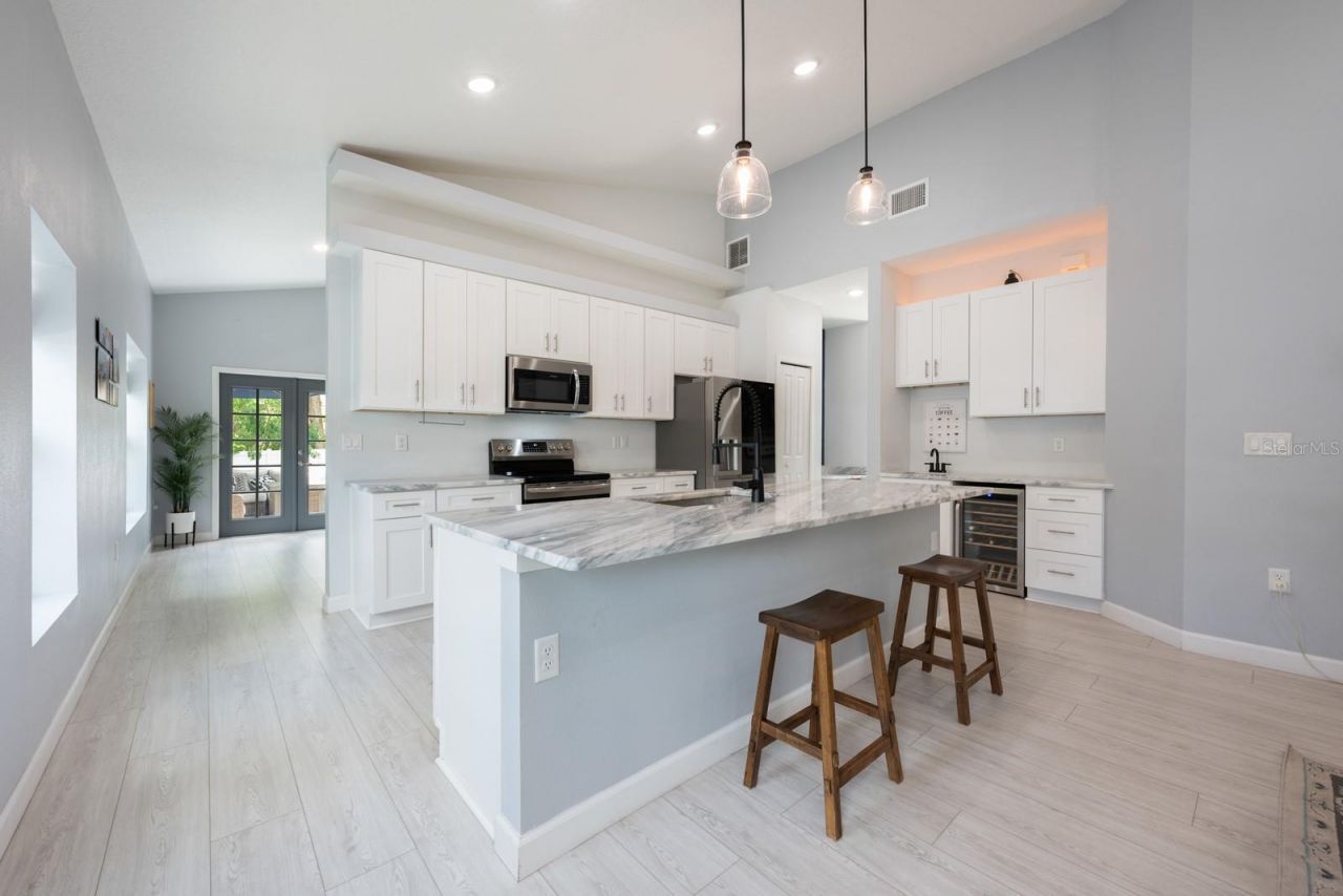 141 W Main Street, Lake Helen, FL 32744 Photo