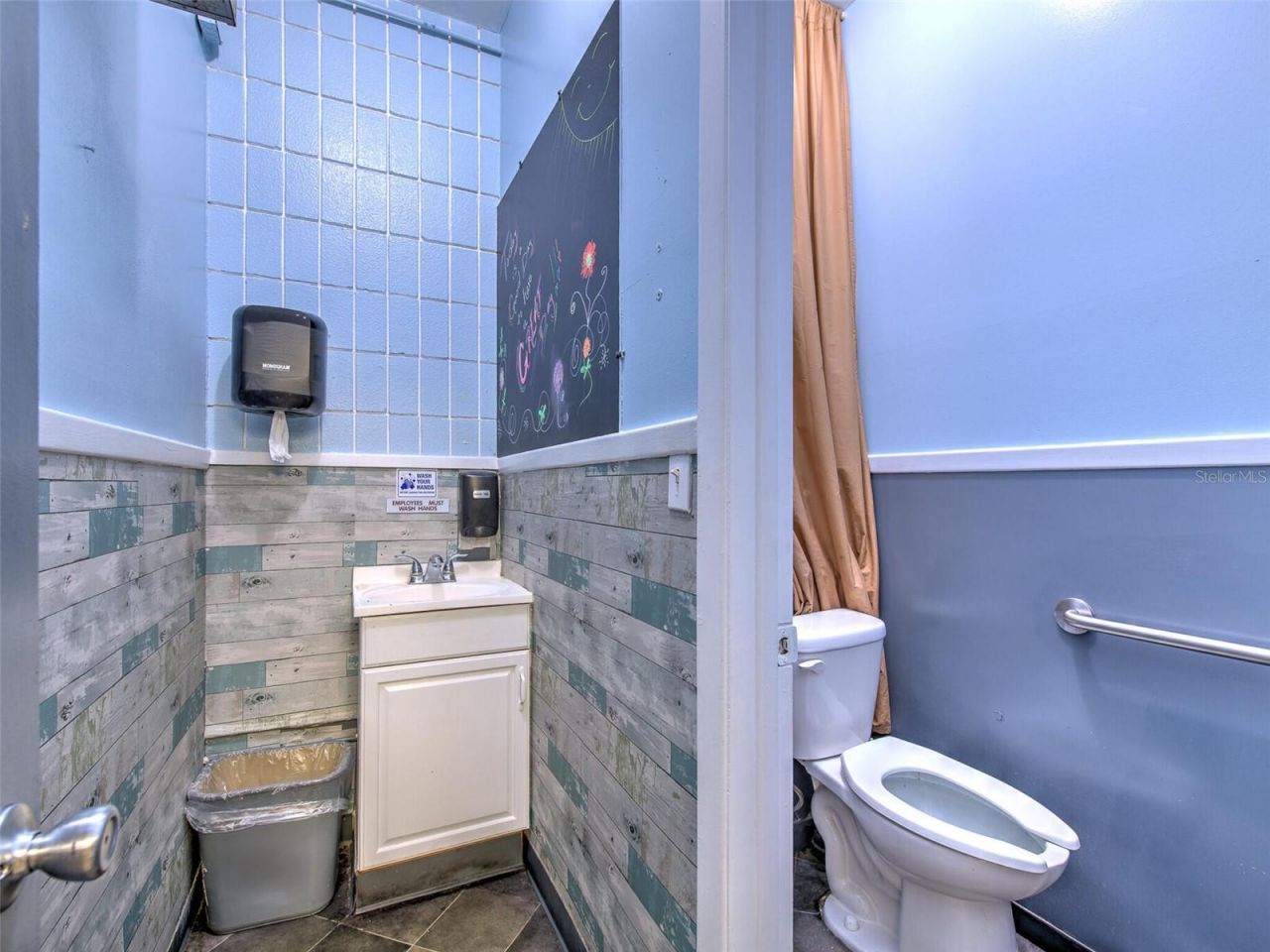 8001 S 301 Highway, Riverview, FL 33578 Photo