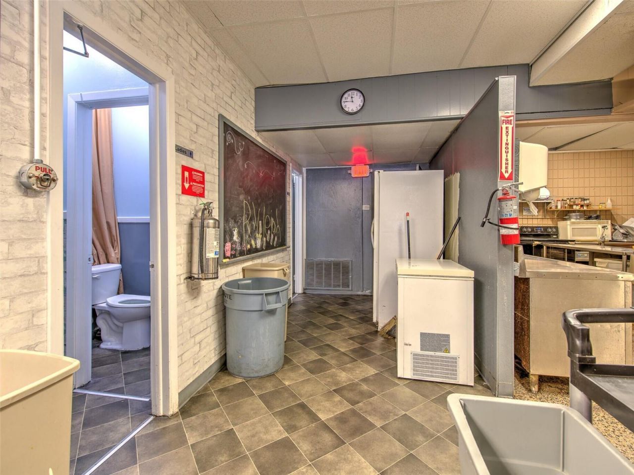 8001 S 301 Highway, Riverview, FL 33578 Photo