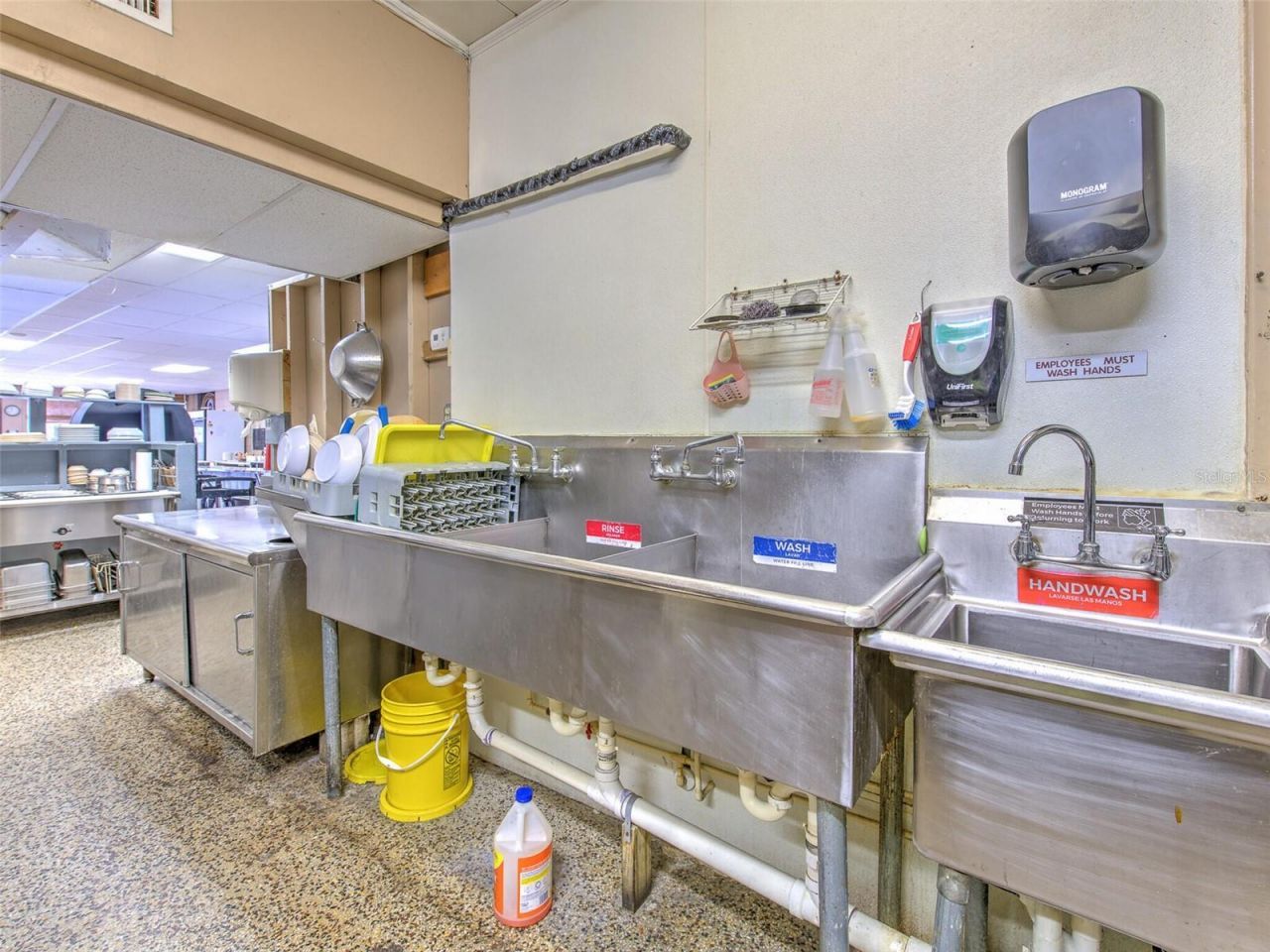 8001 S 301 Highway, Riverview, FL 33578 Photo