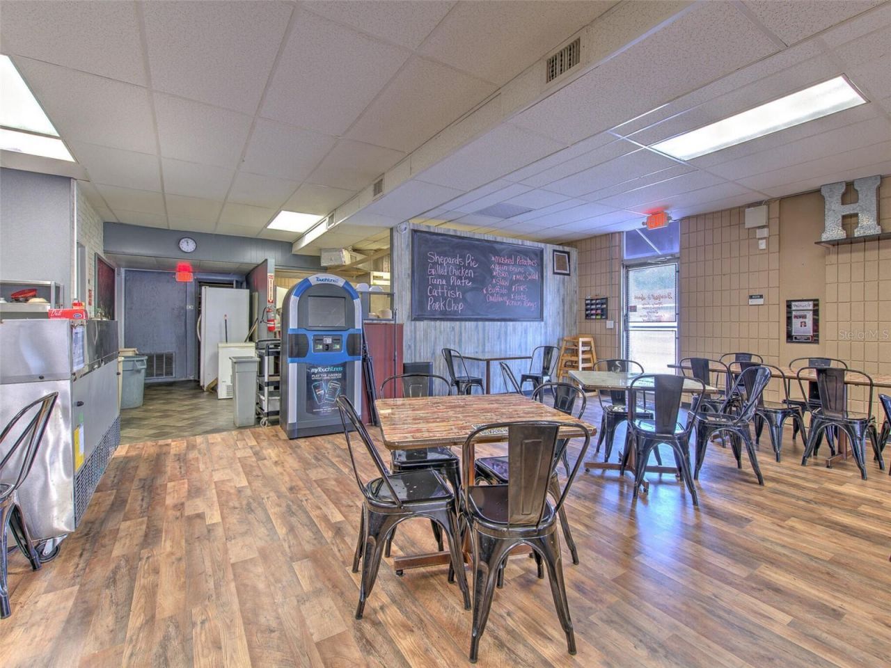 8001 S 301 Highway, Riverview, FL 33578 Photo