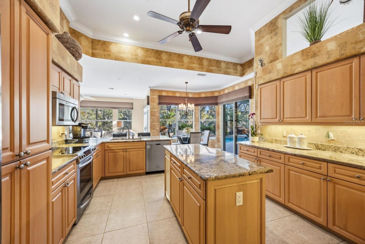 412 Otter Creek Drive, Venice, FL 34292 Photo