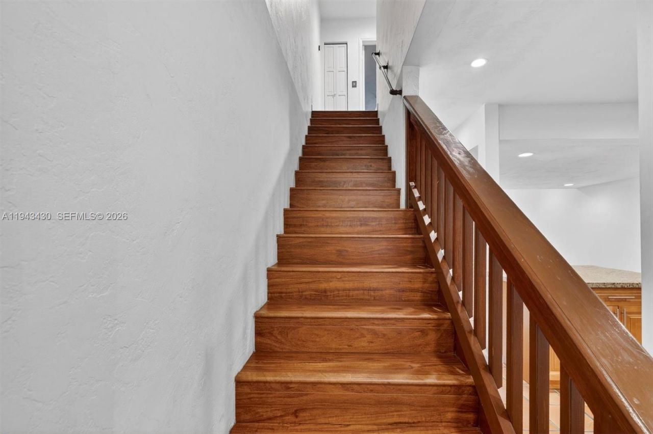 8896 SW 62nd Ter, Unit 7-G, Miami, FL 33173 Photo