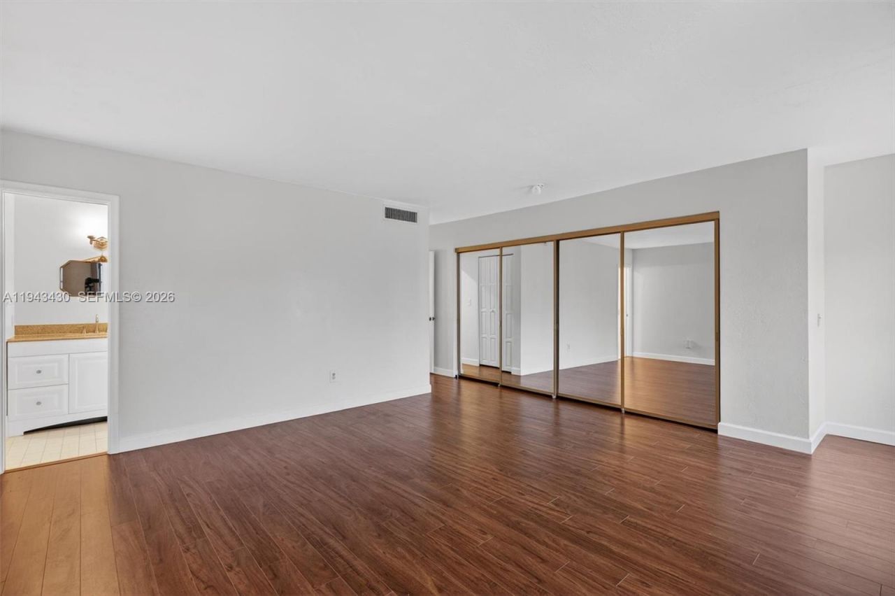 8896 SW 62nd Ter, Unit 7-G, Miami, FL 33173 Photo