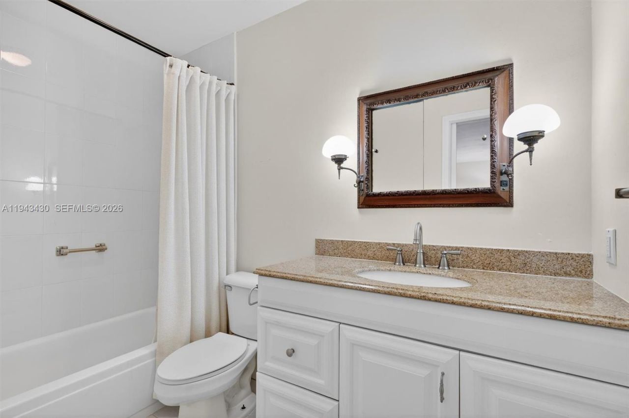 8896 SW 62nd Ter, Unit 7-G, Miami, FL 33173 Photo