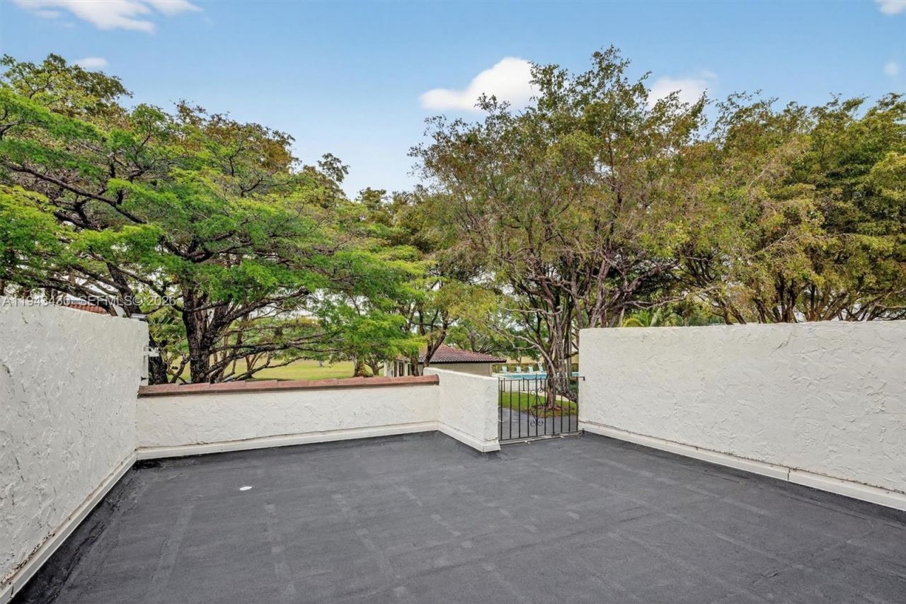 8896 SW 62nd Ter, Unit 7-G, Miami, FL 33173 Photo