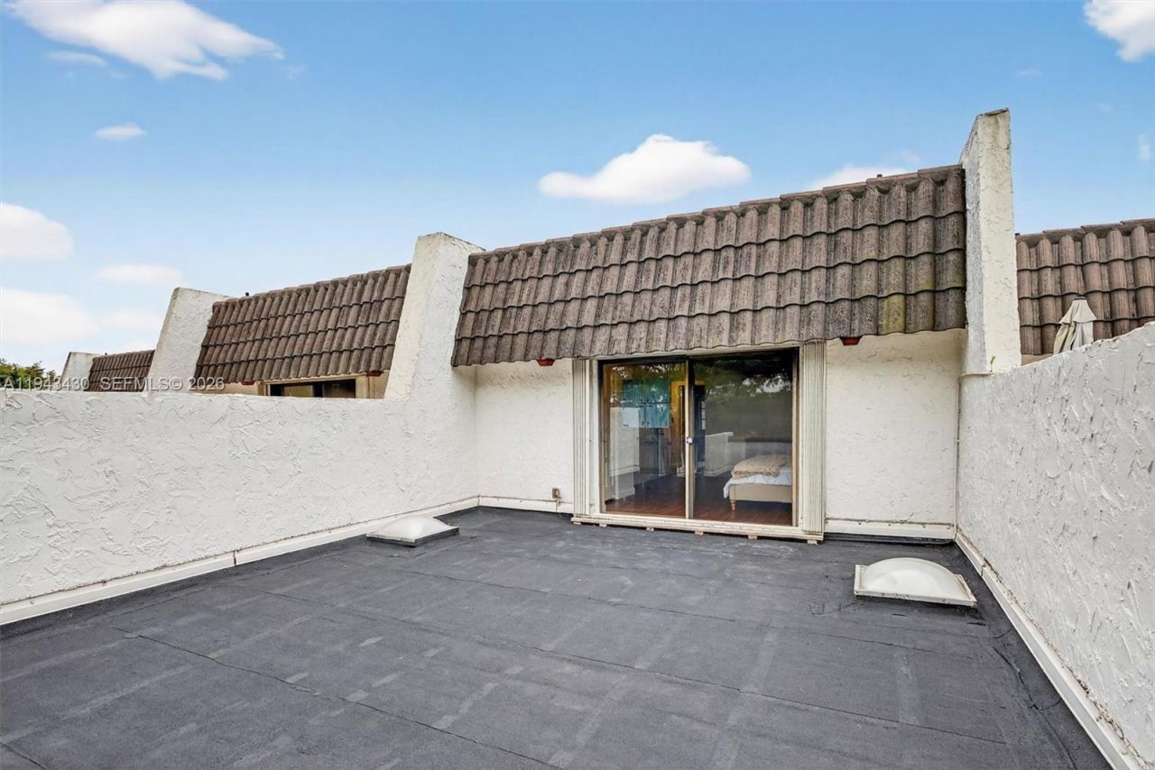 8896 SW 62nd Ter, Unit 7-G, Miami, FL 33173 Photo