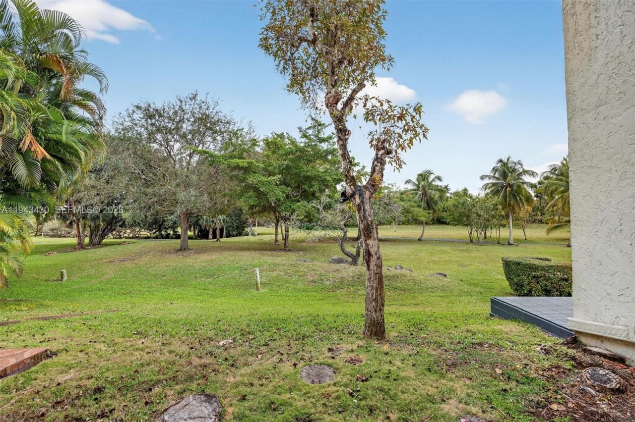 8896 SW 62nd Ter, Unit 7-G, Miami, FL 33173 Photo