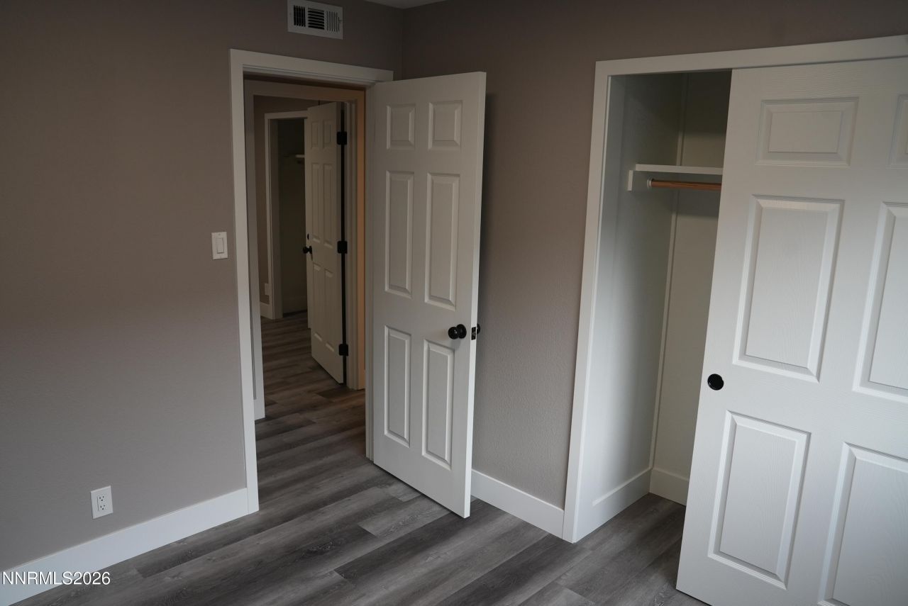 11 E J Street, Sparks, NV 89431 Photo