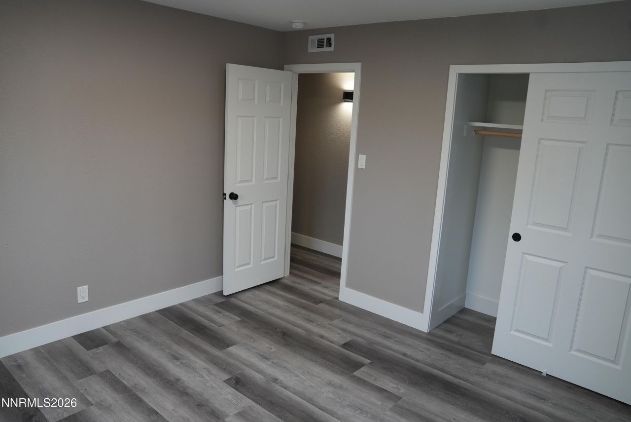 11 E J Street, Sparks, NV 89431 Photo