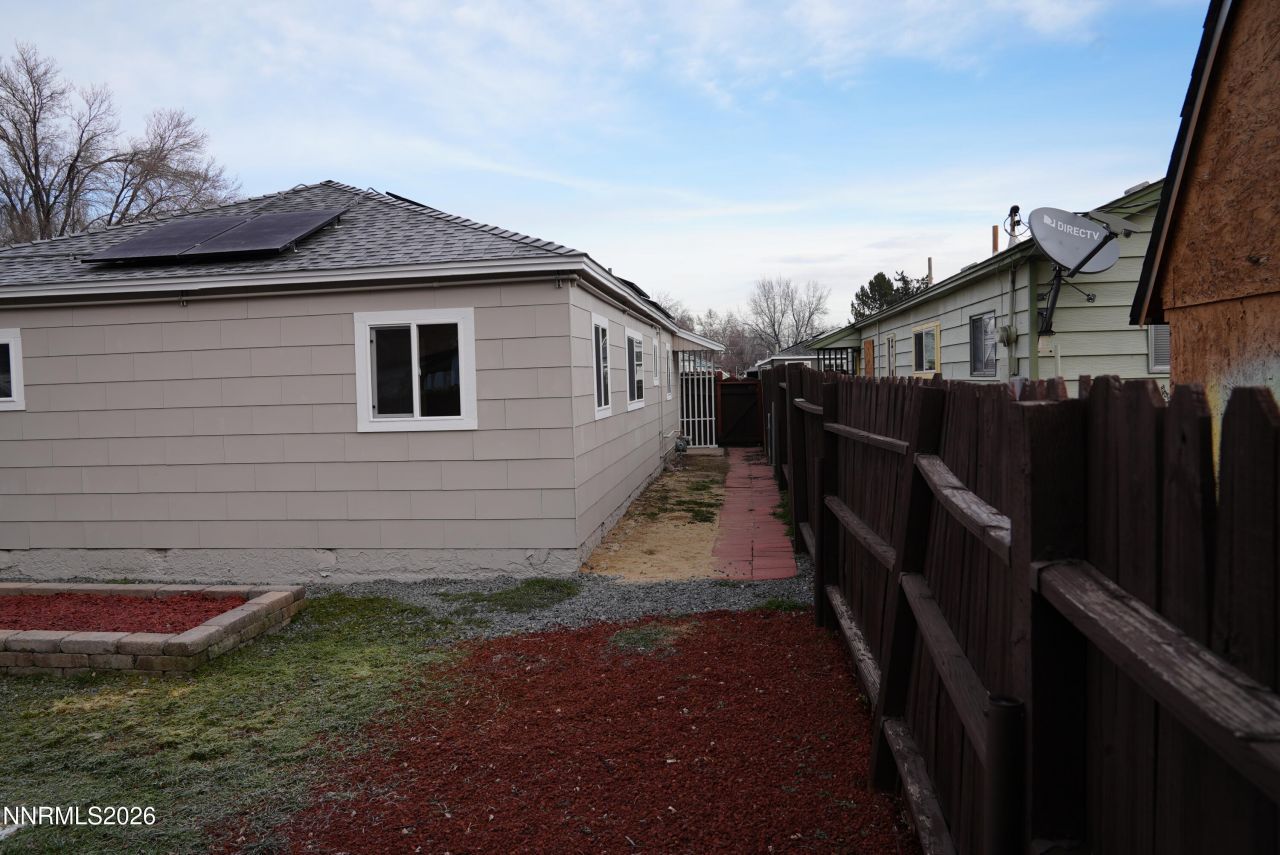 11 E J Street, Sparks, NV 89431 Photo