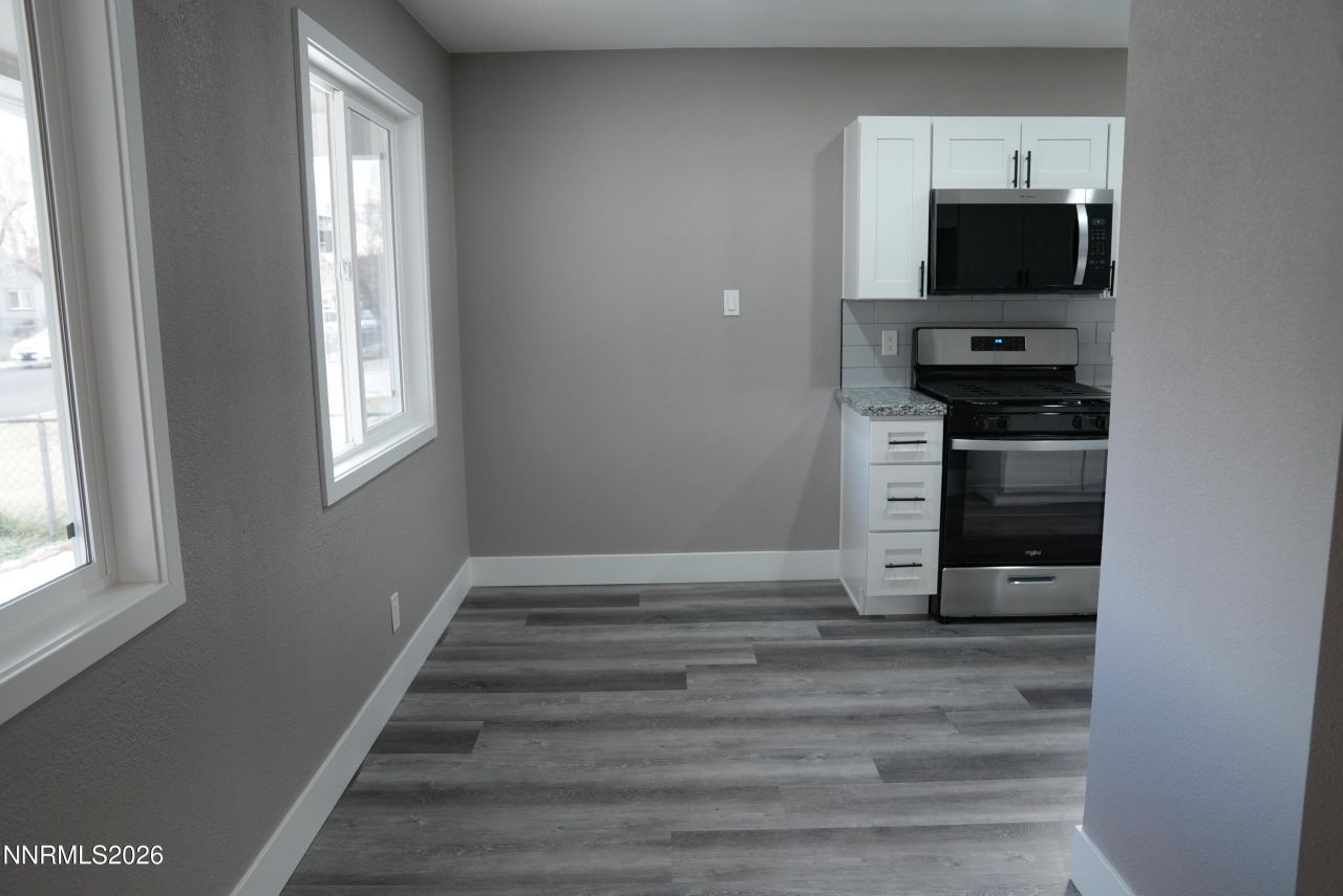 11 E J Street, Sparks, NV 89431 Photo