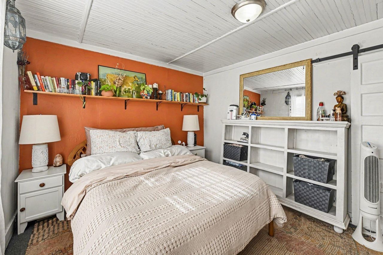 81 Simons Street Photo 20