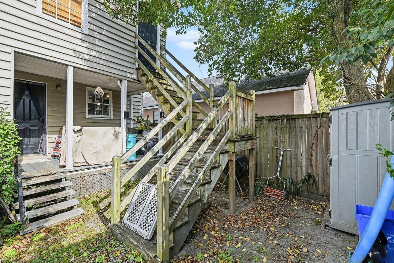 81 Simons Street Photo 30