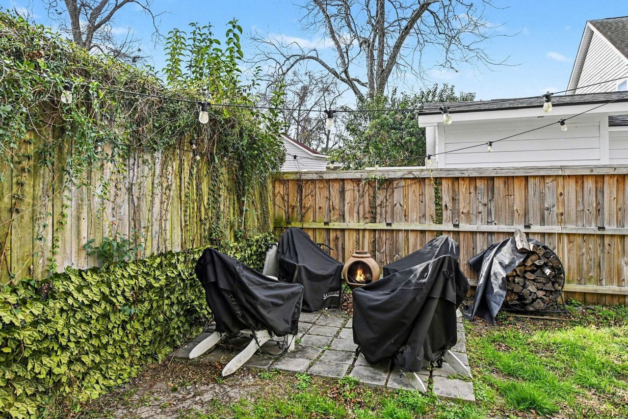 81 Simons Street Photo 31