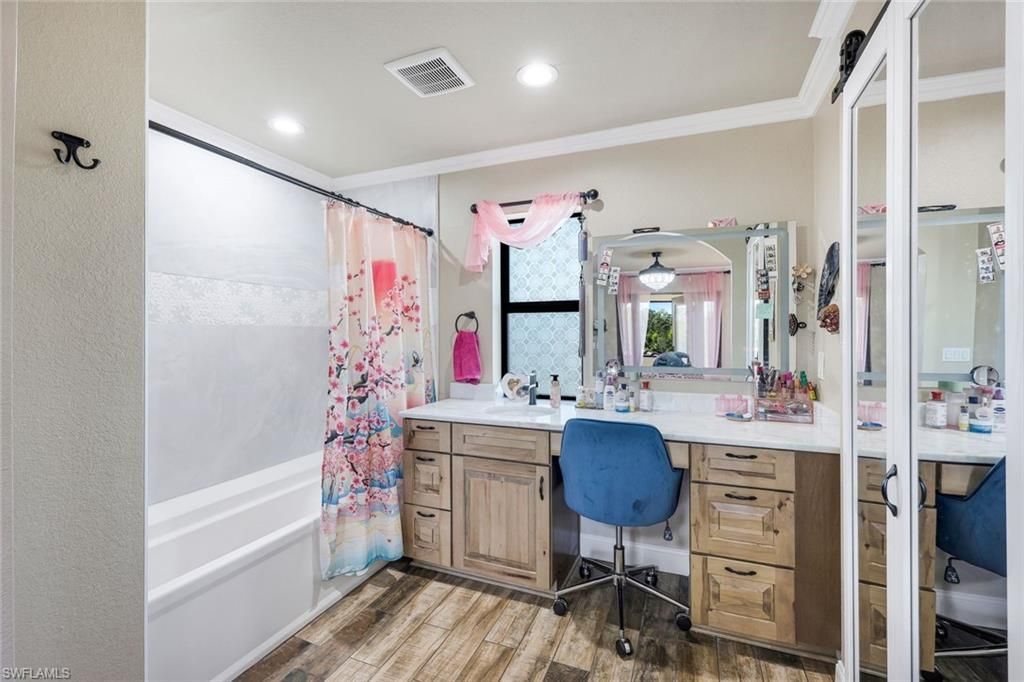 2709 NW 41st Ave, Cape Coral, FL 33993 Photo