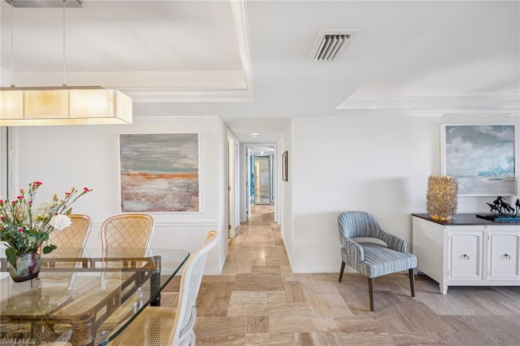 3951 Gulf Shore Blvd N, Unit 505, Naples, FL 34103 Photo